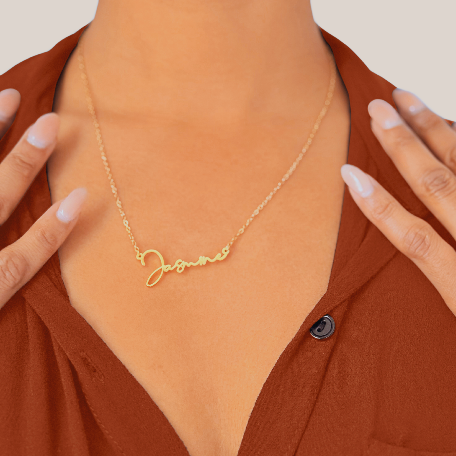 Chic Signature Name Necklace